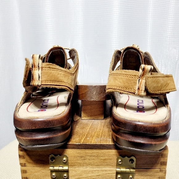 Bionica Malabar Slingback Nubuck Leather Sport Sandal Women's 9 M - Picture 6 of 9